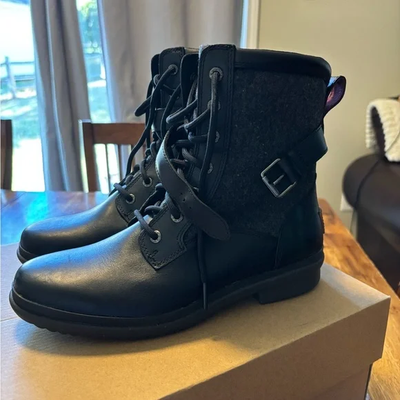 UGG Kesey Boots - Picture 2 of 3